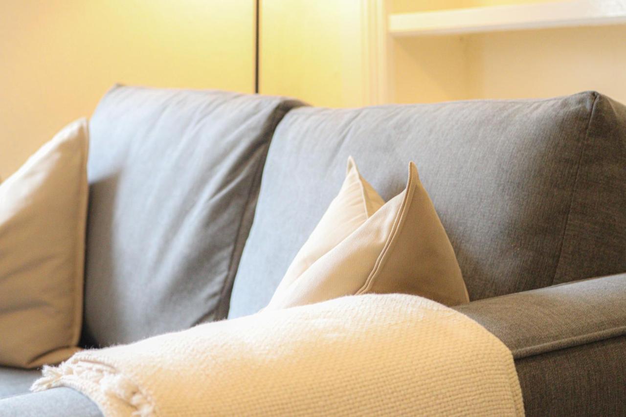 Cosy Ardrossan Apartment מראה חיצוני תמונה